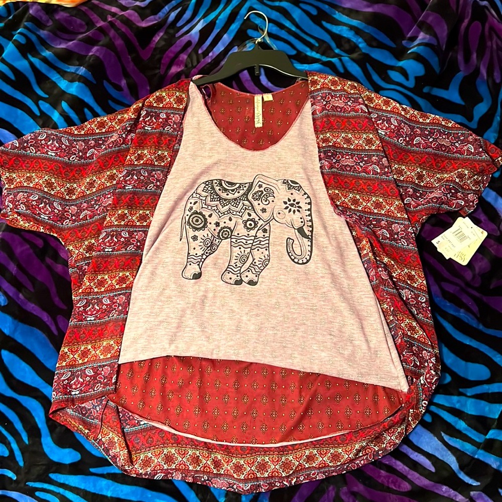 Brand- California Gypsy. Size Medium. Color- Burgundy, Black